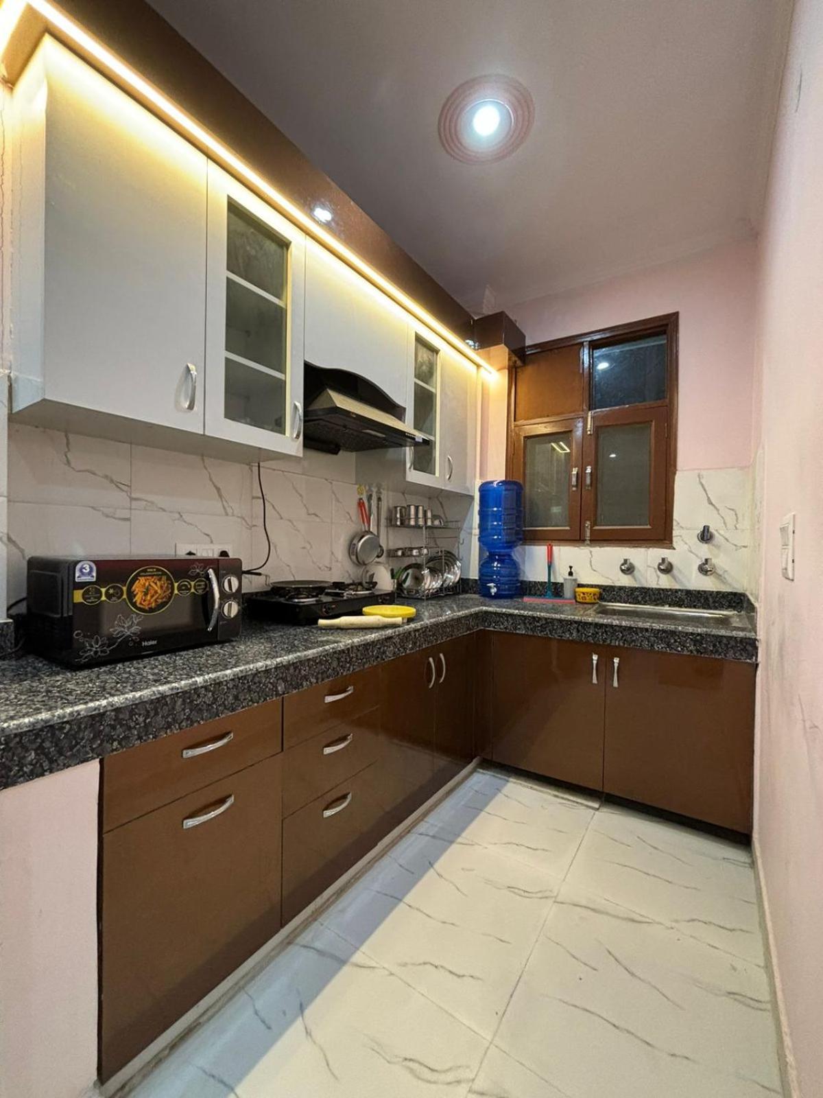 Apartment Thehrav *